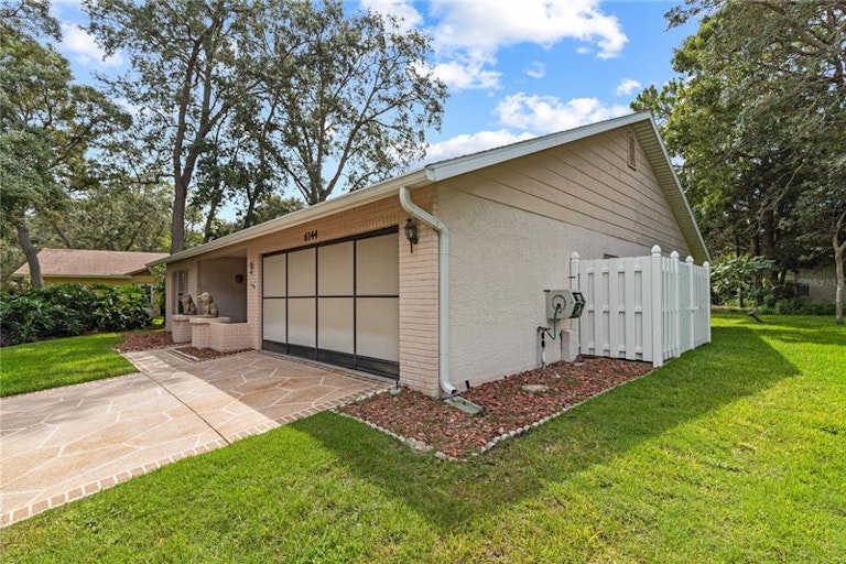 Photo 42 of 65 - 6144 Muirfield Ct, Spring Hill, FL 34606