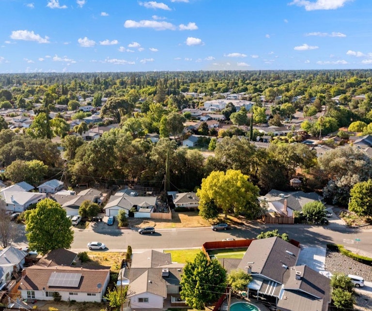 Photo 35 of 37 - 6564 Meadowcreek Way, Citrus Heights, CA 95621