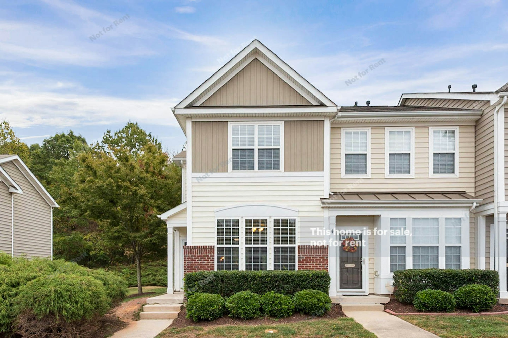 Photo 1 of 14 - 7631 Satinwing Ln, Raleigh, NC 27617