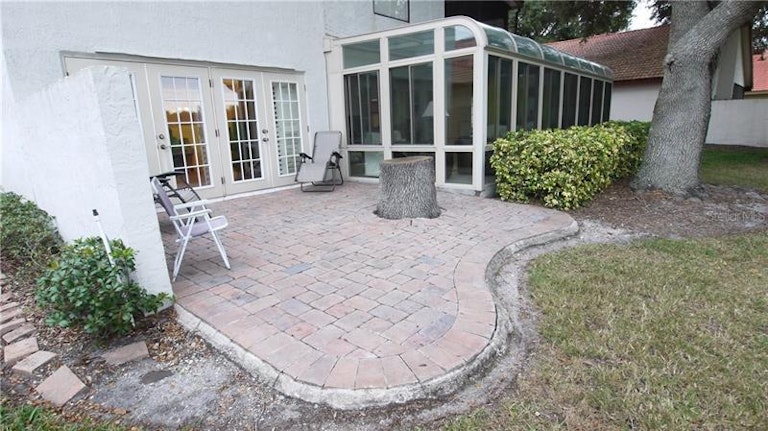 Photo 17 of 25 - 6470 Edgeworth Dr, Orlando, FL 32819