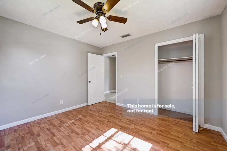 Photo 28 of 35 - 2590 Aquarius Rd, Orange Park, FL 32073