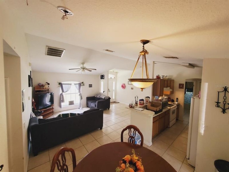 Photo 2 of 14 - 2819 Orchard Cir, North Port, FL 34288
