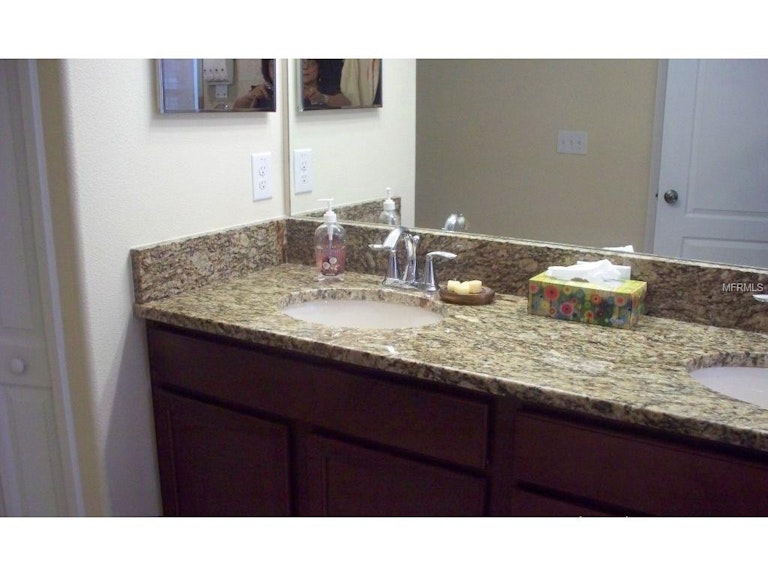Photo 19 of 25 - 18334 Waydale Loop, Hudson, FL 34667