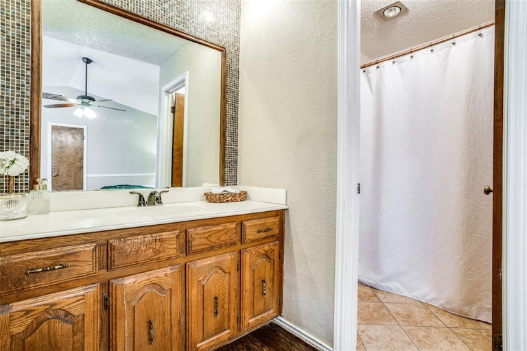 Photo 31 of 36 - 3008 Kensington Dr, Mesquite, TX 75150