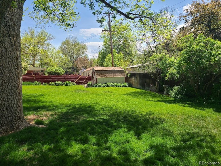 Photo 6 of 21 - 319 Quay St, Lakewood, CO 80226