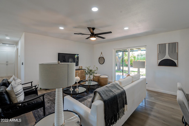 Photo 4 of 24 - 7333 E Palm Ln, Scottsdale, AZ 85257