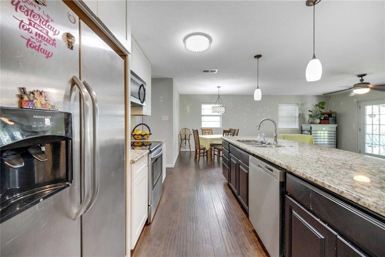 Photo 19 of 23 - 7624 Evergreen Rd, Richland Hills, TX 76118