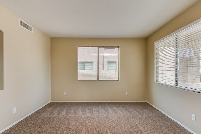 Photo 13 of 45 - 8320 S 47th Ave, Laveen, AZ 85339