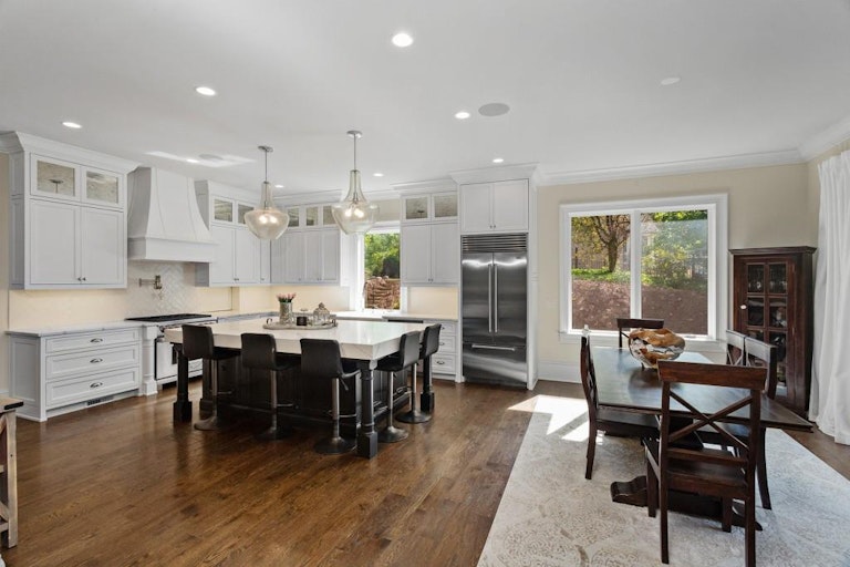 Photo 13 of 77 - 4268 Woodland Brook Dr SE, Atlanta, GA 30339