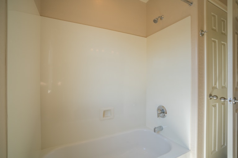 Photo 33 of 37 - 17808 W Ivy Ln, Surprise, AZ 85388
