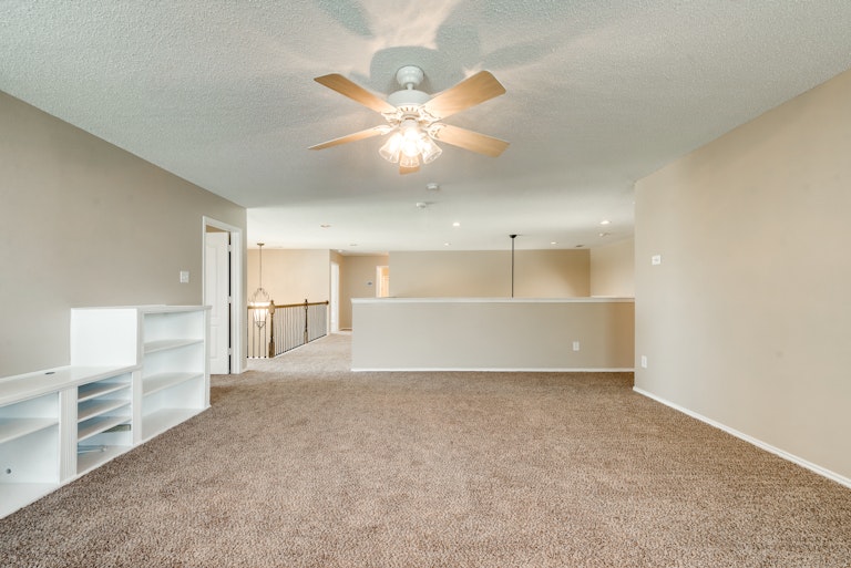 Photo 4 of 35 - 8409 Southern Prairie Dr, Fort Worth, TX 76123