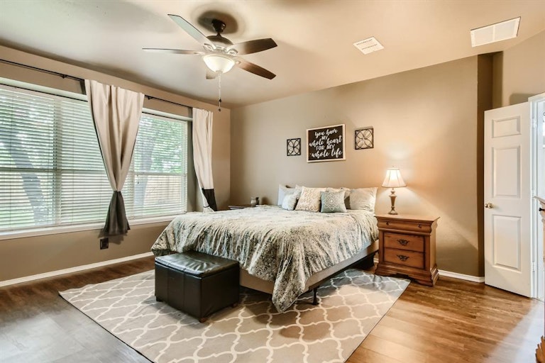 Photo 8 of 23 - 2108 Harvest Way, Mansfield, TX 76063