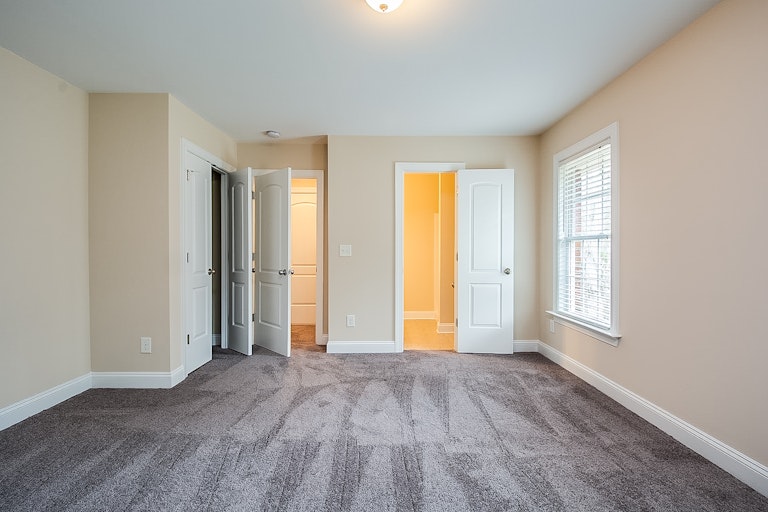 Photo 17 of 28 - 1804 Blackstone Dr, Durham, NC 27712