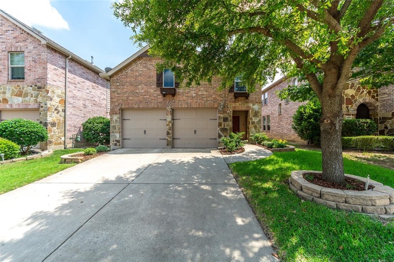 Photo 1 of 25 - 10505 Bolivar Dr, McKinney, TX 75072