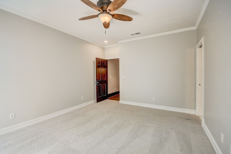 Photo 22 of 31 - 52 Edgewood Vis, Newnan, GA 30265
