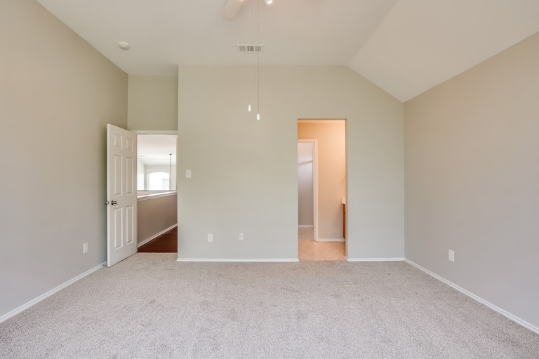 Photo 26 of 36 - 6400 Sidney Ln, McKinney, TX 75070