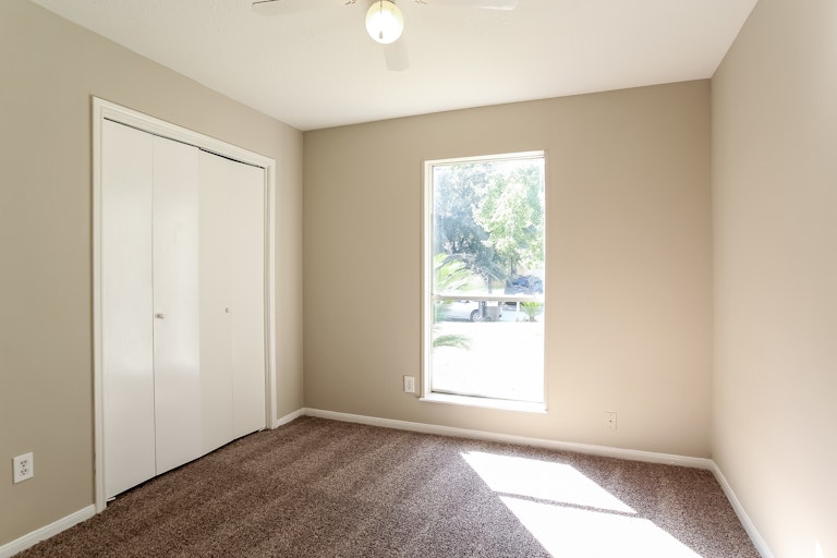 Photo 22 of 25 - 3911 Adonis Dr, Spring, TX 77373