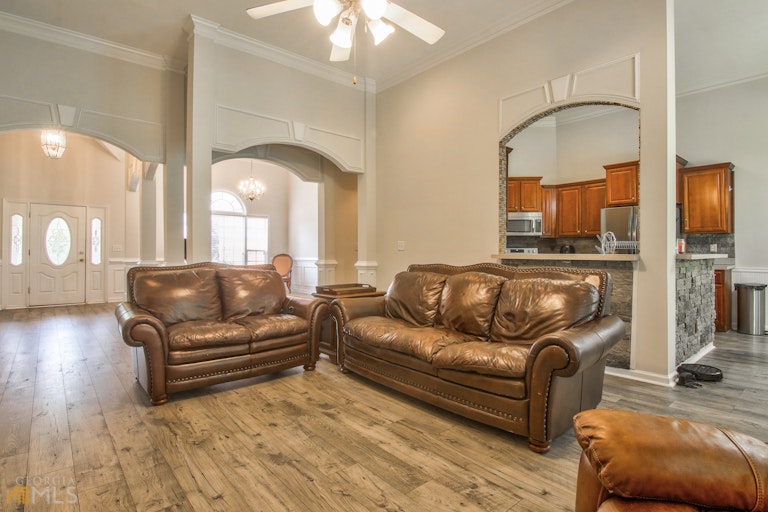 Photo 14 of 48 - 60 Providence Dr, Covington, GA 30016