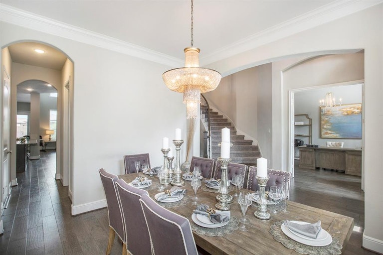 Photo 7 of 47 - 10610 Grace Hollow Dr, Cypress, TX 77433
