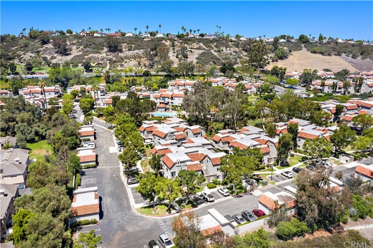 Photo 37 of 40 - 25961 Montemar #71, Laguna Niguel, CA 92677