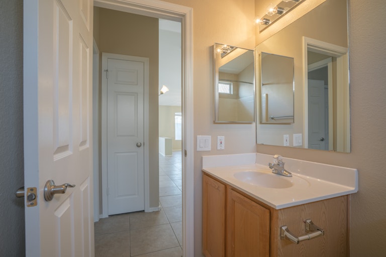 Photo 19 of 22 - 10404 W Pasadena Ave, Glendale, AZ 85307