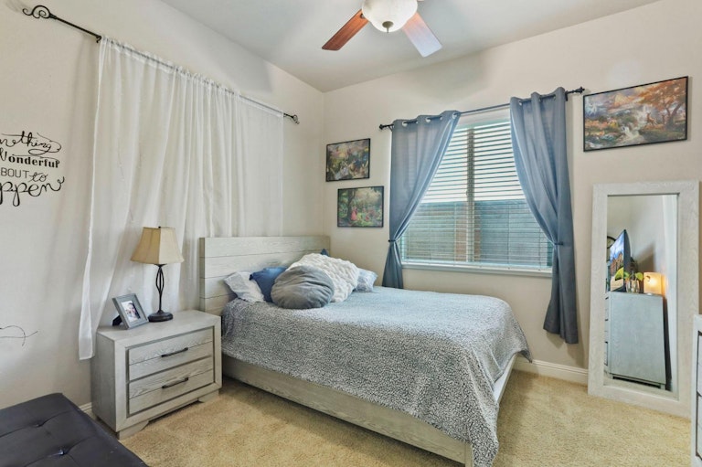 Photo 18 of 46 - 1026 Dimaggio Way, Galt, CA 95632
