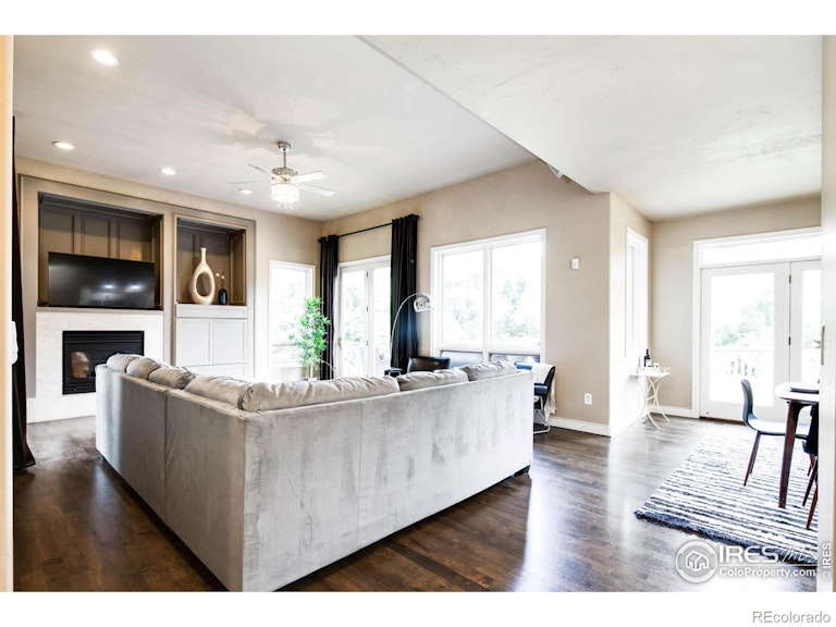 Photo 7 of 38 - 1468 Spring Creek Dr, Lafayette, CO 80026