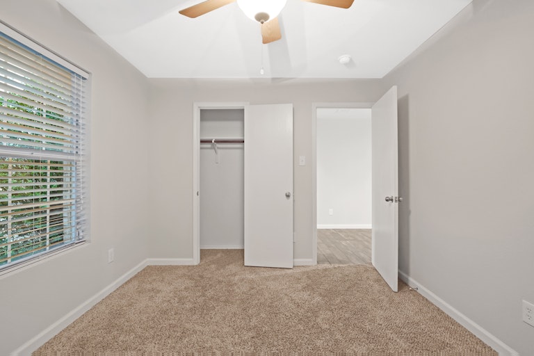 Photo 15 of 29 - 816 San Miguel Trl, Haslet, TX 76052