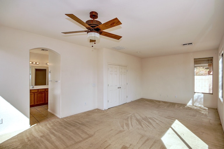 Photo 4 of 19 - 10137 W Payson Rd, Tolleson, AZ 85353