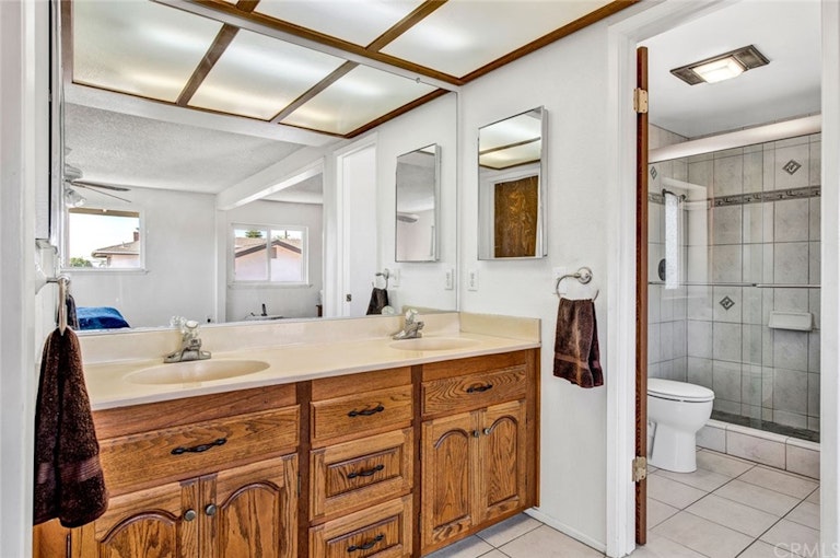 Photo 13 of 23 - 13401 Wheeler Pl, Santa Ana, CA 92705
