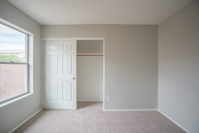 Photo 13 of 21 - 16610 W Marconi Ave, Surprise, AZ 85388