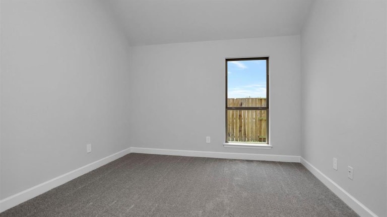 Photo 13 of 30 - 9526 Sanger Way, Rosharon, TX 77583