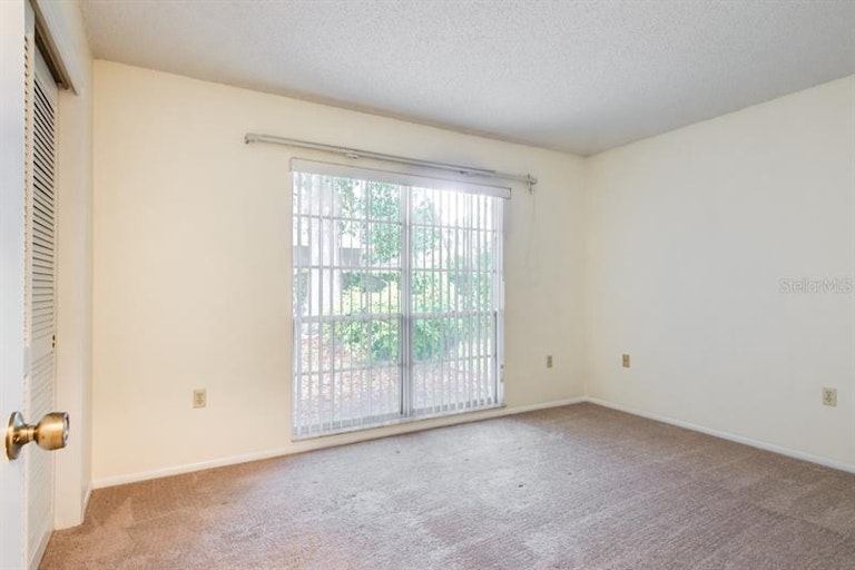 Photo 26 of 43 - 8806 Shenandoah Ln, Hudson, FL 34667