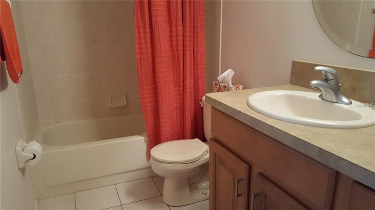 Photo 13 of 25 - 7896 Eagle Creek Dr, Sarasota, FL 34243