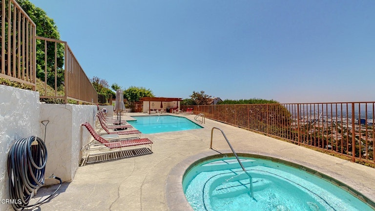 Photo 43 of 53 - 1743 Camino De Villas, Burbank, CA 91501