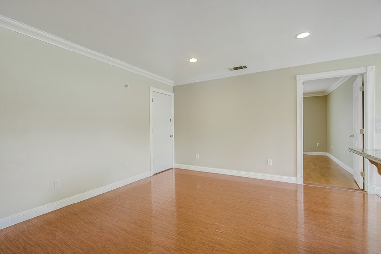 Photo 17 of 35 - 6928 Franela Way, Citrus Heights, CA 95621