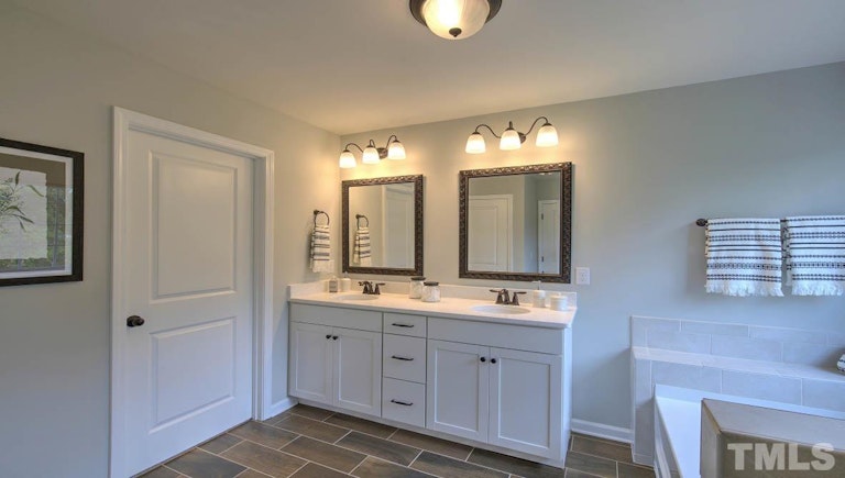 Photo 50 of 68 - 432 Bluffberry Way, Hillsborough, NC 27278
