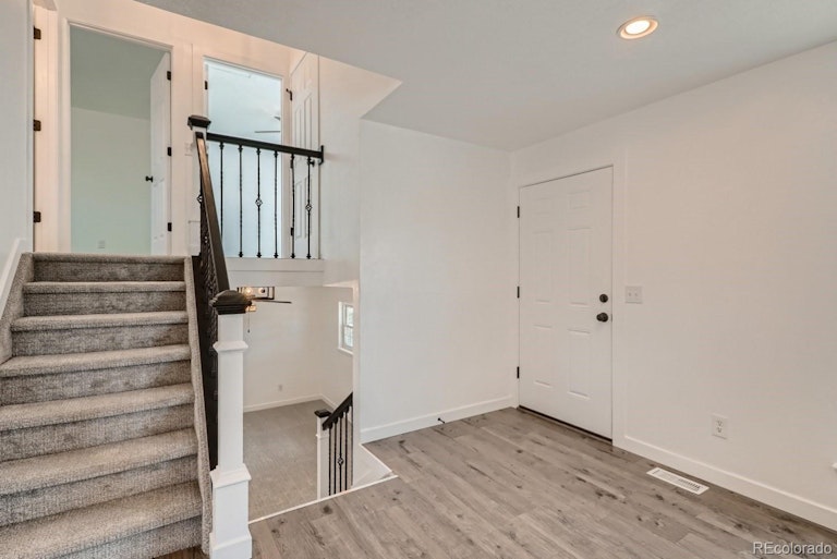 Photo 19 of 30 - 4387 E 93rd Ave, Thornton, CO 80229