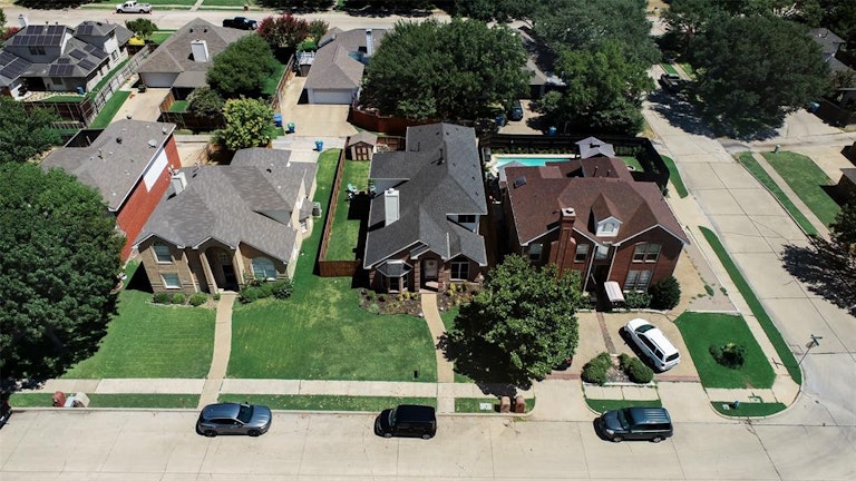 Photo 38 of 40 - 8801 Clearlake Dr, Rowlett, TX 75088