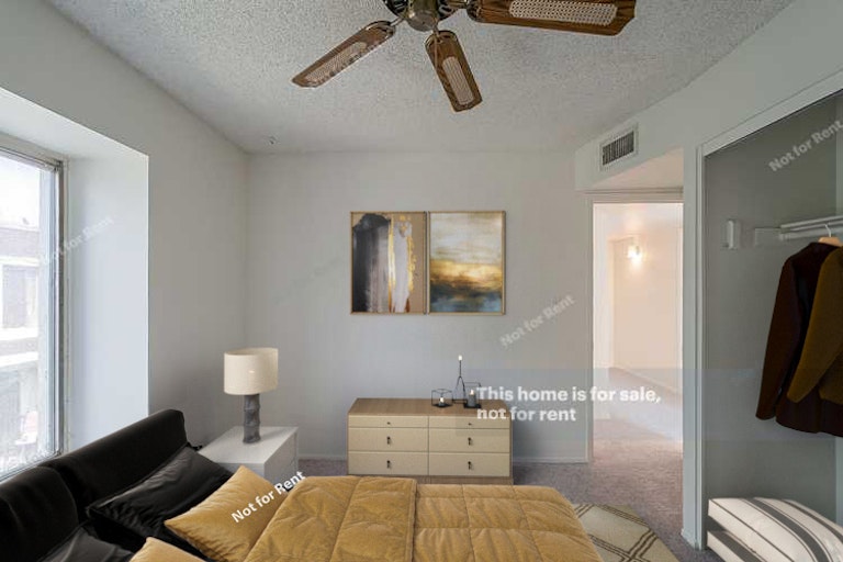 Photo 3 of 18 - 3402 W Echo Ln, Phoenix, AZ 85051