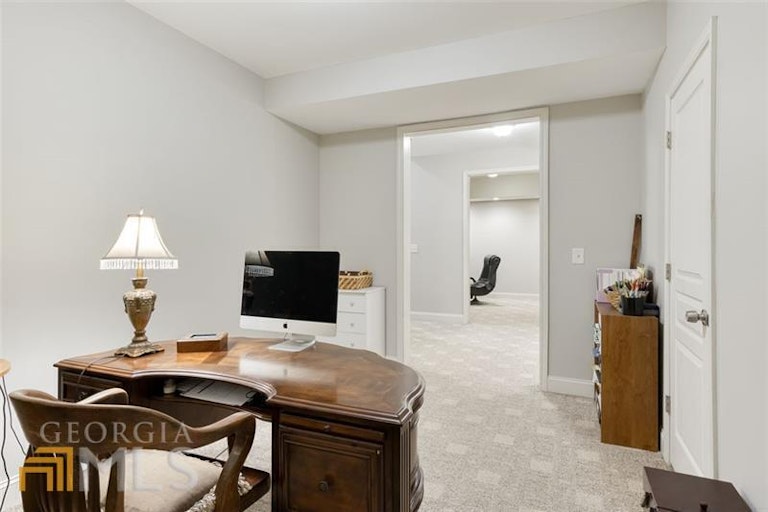 Photo 39 of 71 - 6021 Stillwater Pl, Flowery Branch, GA 30542