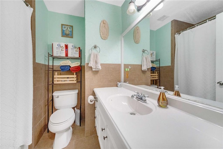 Photo 7 of 23 - 7624 Evergreen Rd, Richland Hills, TX 76118