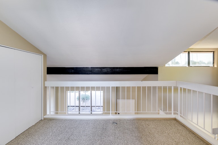 Photo 14 of 31 - 1540 E Candlestick Dr, Tempe, AZ 85283