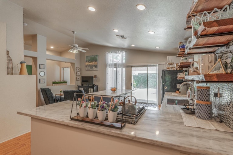 Photo 7 of 28 - 9438 Village Tree Dr, Elk Grove, CA 95758