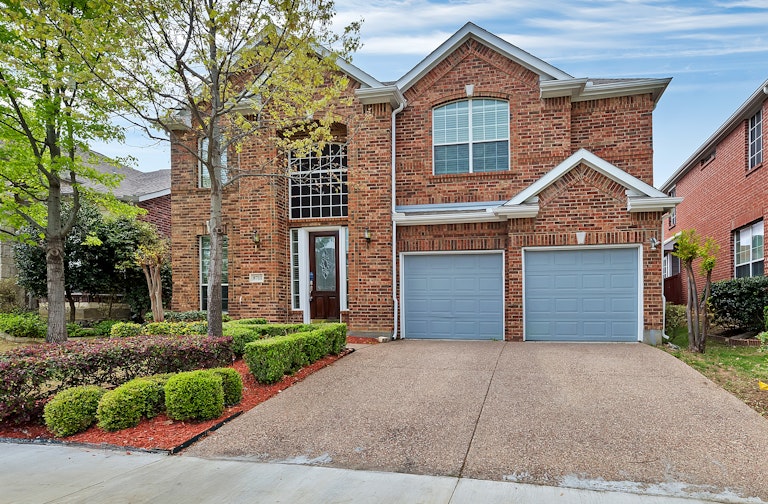 Photo 24 of 24 - 8711 Rugby Dr, Irving, TX 75063