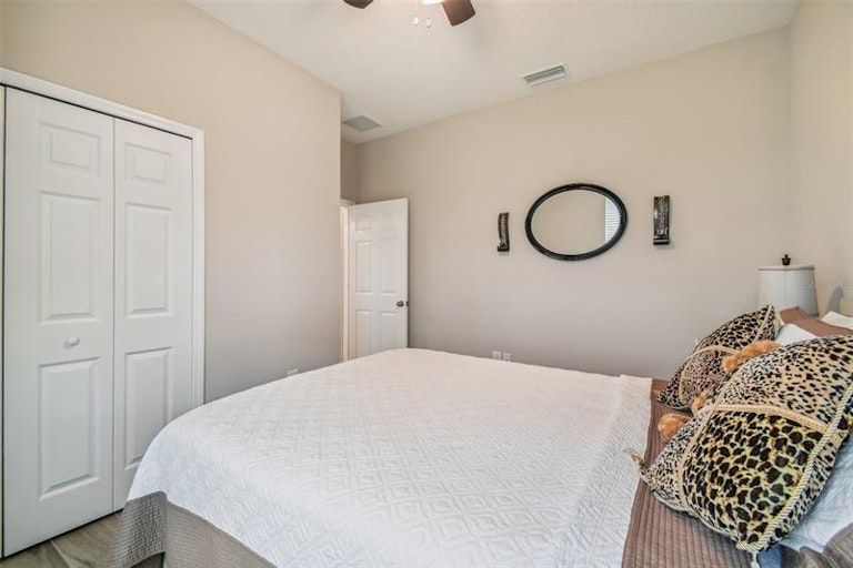 Photo 30 of 72 - 18123 Cortes Creek Blvd, Spring Hill, FL 34610