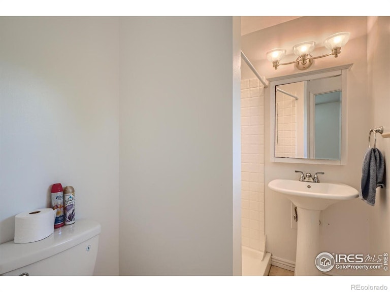 Photo 14 of 28 - 13537 W 22nd Pl, Golden, CO 80401