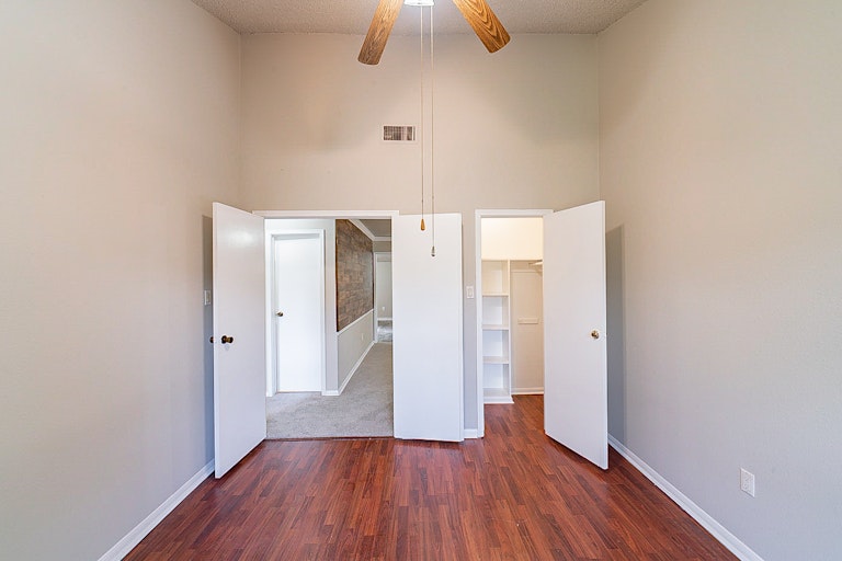 Photo 22 of 31 - 3700 Allenbrook Dr, Baytown, TX 77521