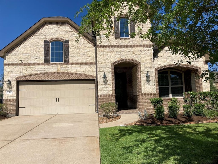 Photo 1 of 43 - 91 Hearthshire Cir, Magnolia, TX 77354