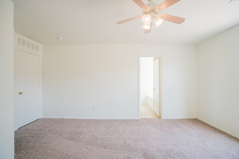 Photo 14 of 21 - 12817 W Mandalay Ln, El Mirage, AZ 85335